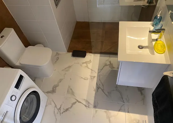 Apto A 5 Min De La Playa En * 圭马尔港